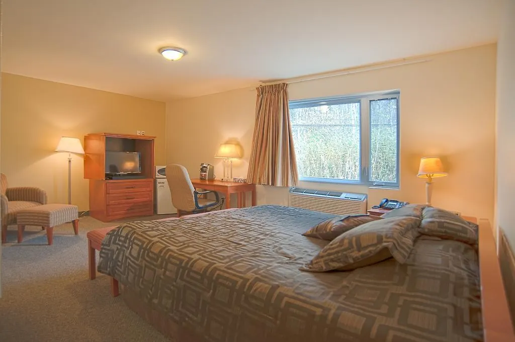 ***  Hotel Le Mirage Saint-Basile-le-Grand Canada