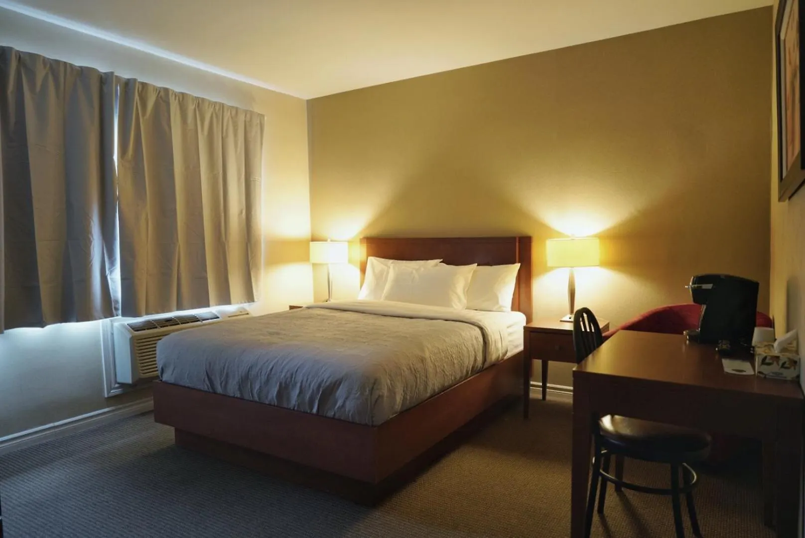 Hotel Le Mirage Saint-Basile-le-Grand Canada